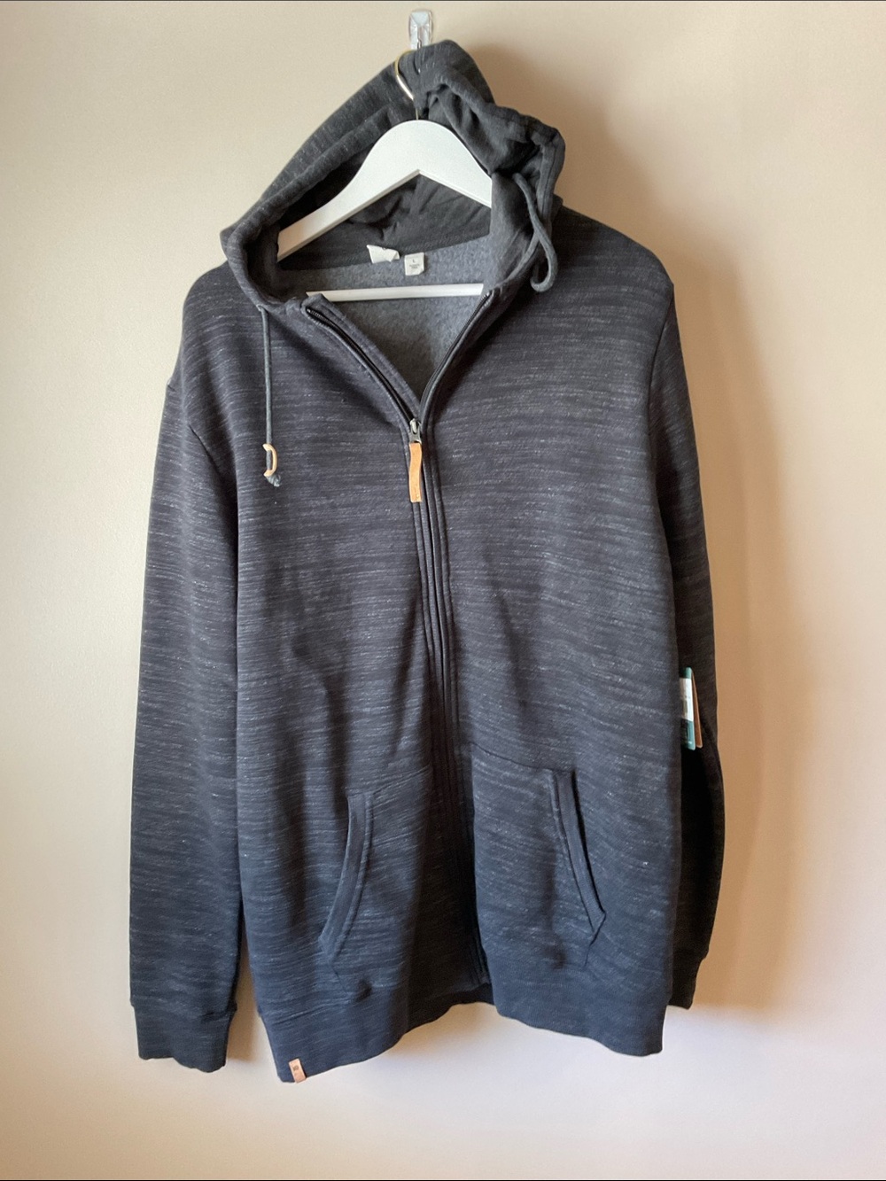 Tentree zip Hoodie grey